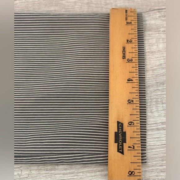 Norma Kamala Seersucker Pin Stripe Pants Taupe Cropped Cotton Blend Size 10 - Picture 4 of 10